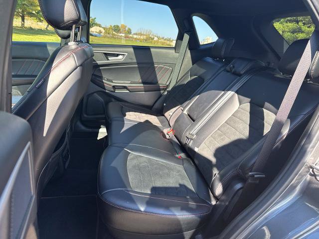 Certified 2023 Ford Edge ST-Line AWD/4WD image 29