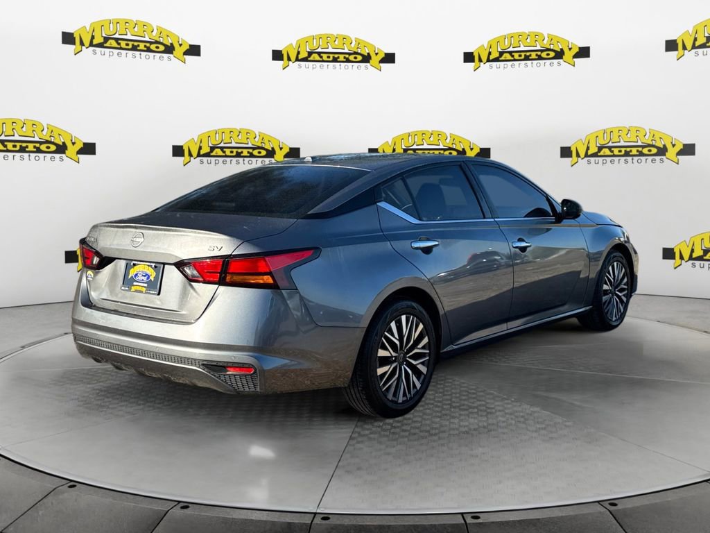 Used 2024 Nissan Altima 2.5 SV image 6