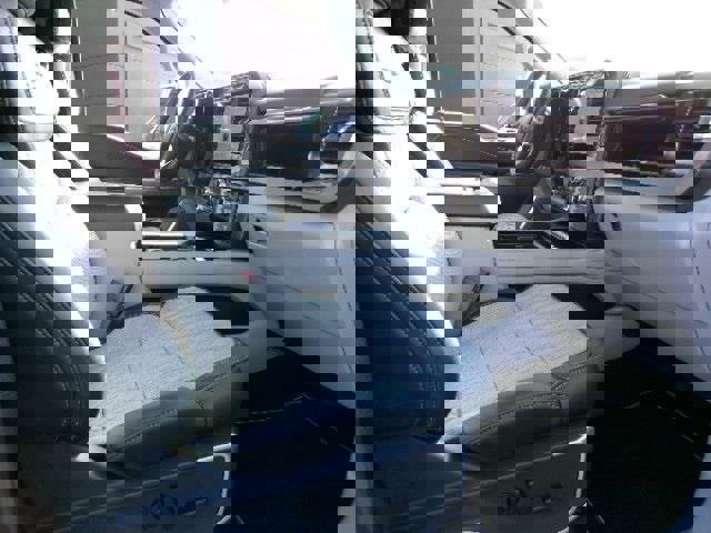 Certified 2024 Ford F350 Limited w/ FX4 Off-Road Package image 7