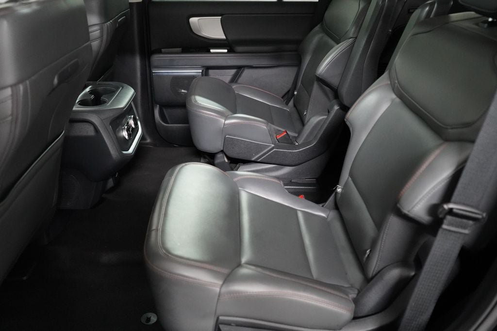 Certified 2025 Ford Expedition Active AWD/4WD image 29