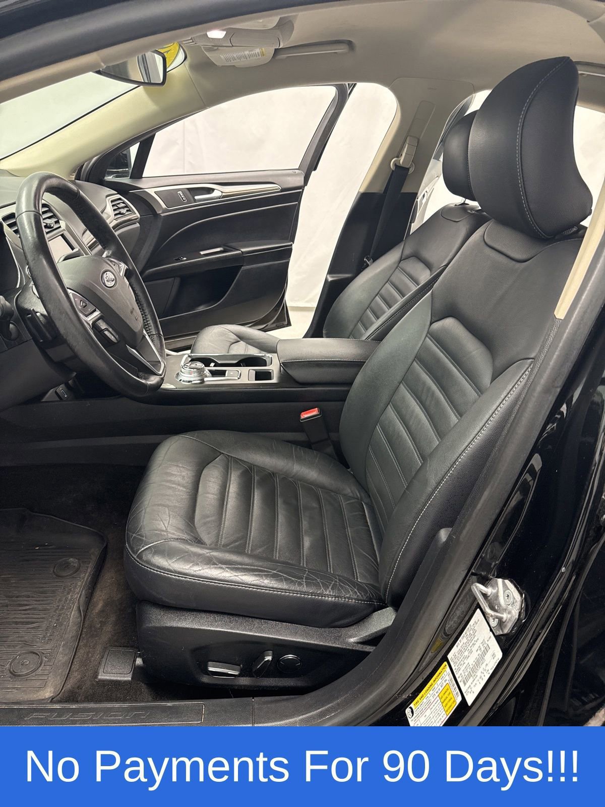 Certified 2018 Ford Fusion SE w/ Fusion SE Technology Package image 9