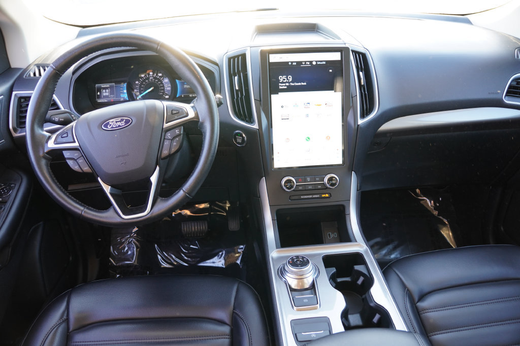 Certified 2024 Ford Edge SEL AWD/4WD image 18
