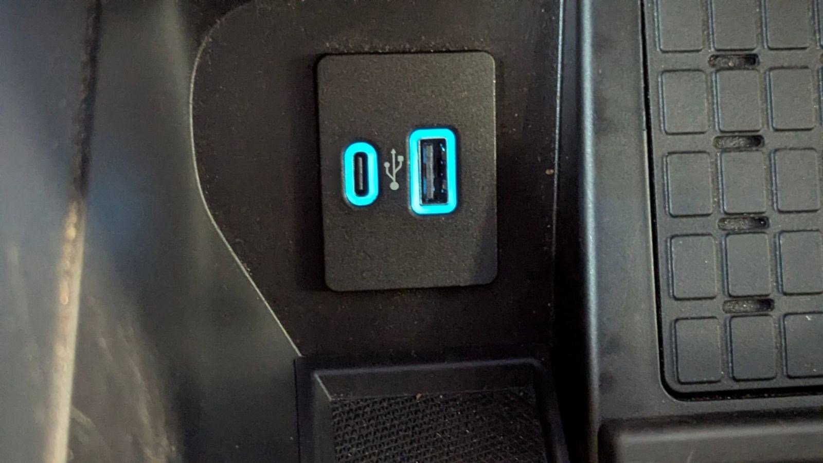 Certified 2024 Ford F150 XLT w/ Equipment Group 303A High image 27