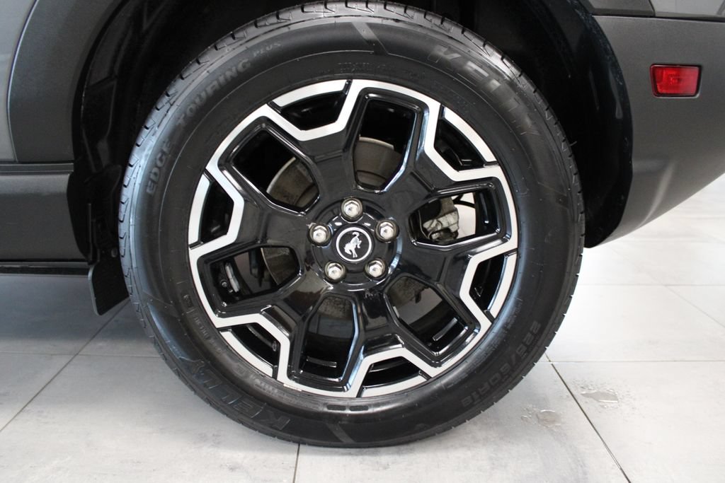 Certified 2025 Ford Bronco Sport Outer Banks AWD/4WD image 9