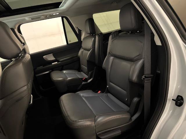 Certified 2025 Ford Expedition Active RWD image 36