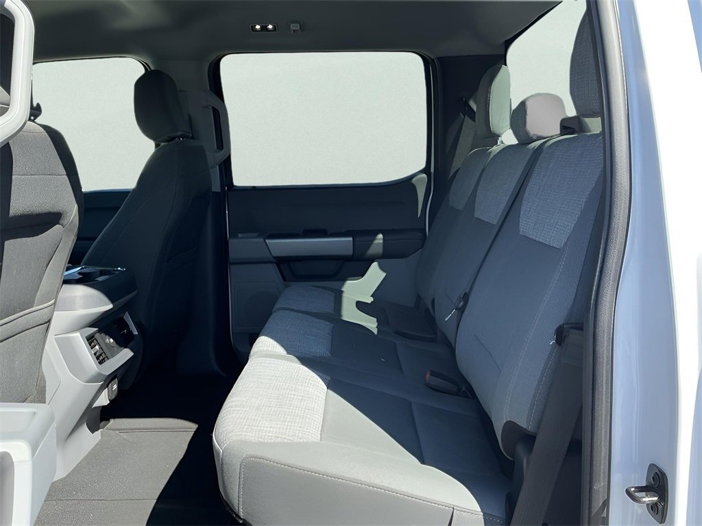 Certified 2025 Ford F250 XLT w/ FX4 Off-Road Package image 21