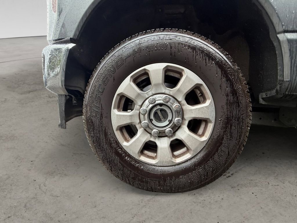 Certified 2024 Ford F250 XLT AWD/4WD image 10