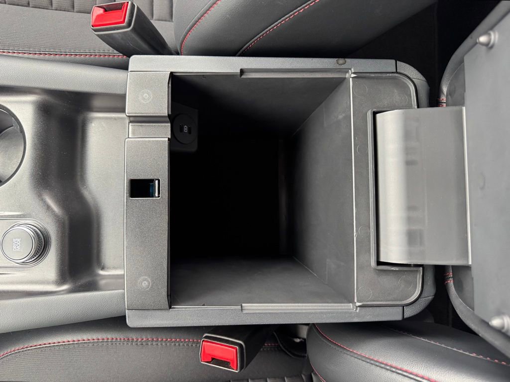 Certified 2025 Ford Explorer ST-Line image 25