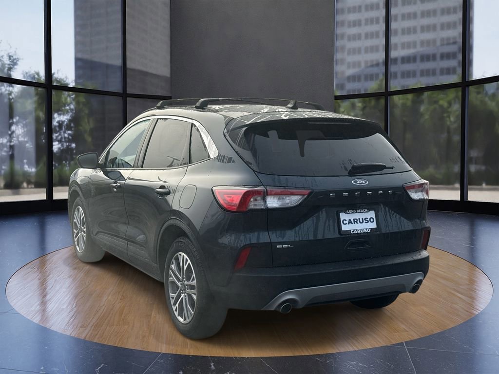 Certified 2022 Ford Escape SEL image 4