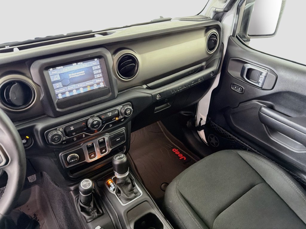 Used 2018 Jeep Wrangler Sport AWD/4WD image 24