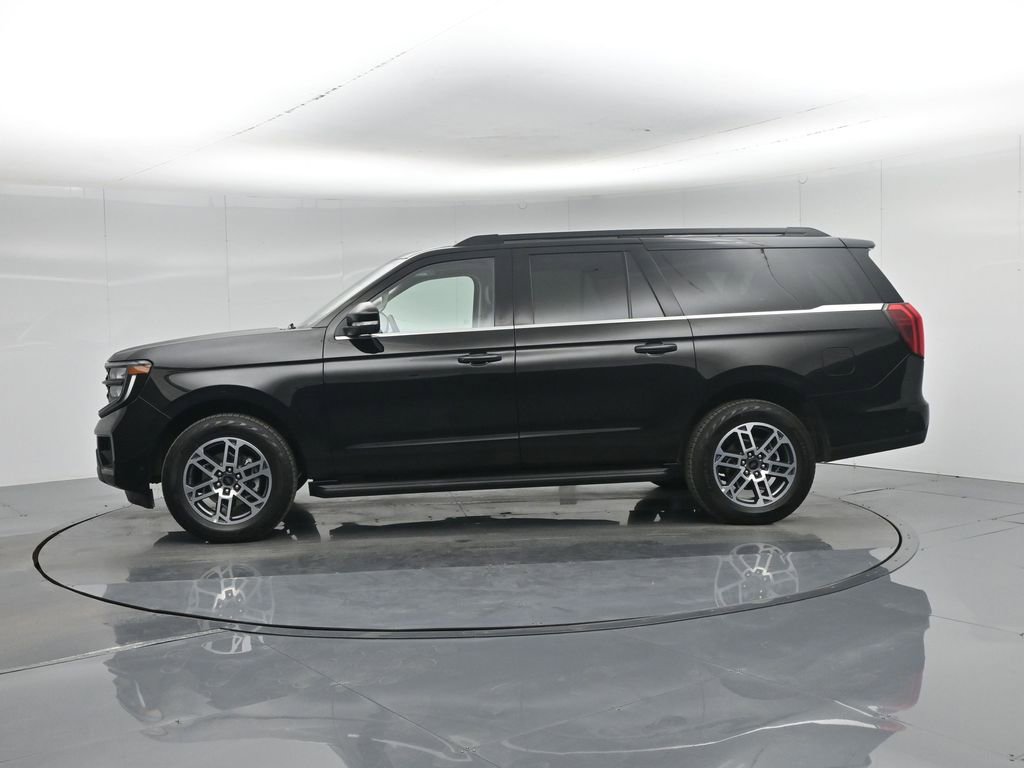 Certified 2025 Ford Expedition Max Active image 32