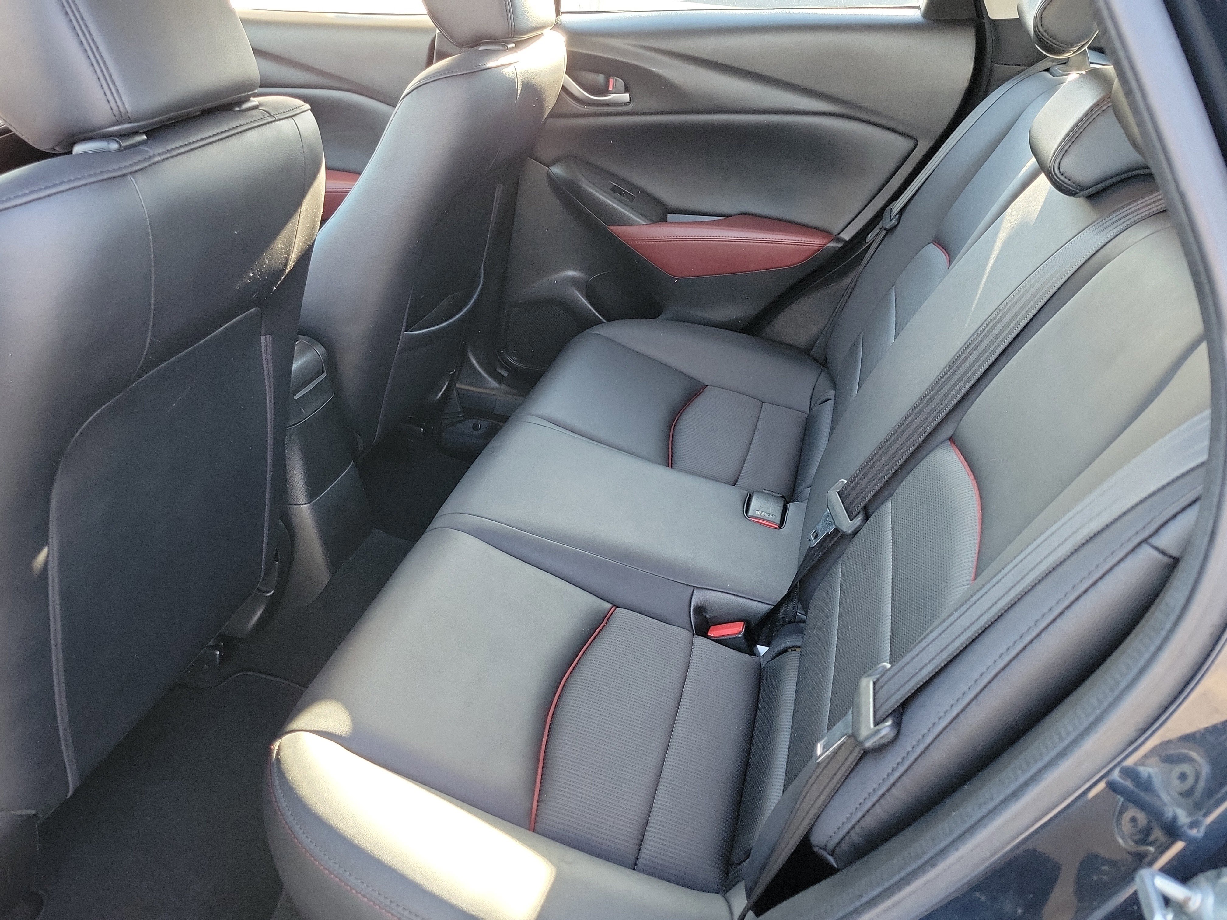 Used 2017 MAZDA CX-3 Touring w/ Premium Package image 13