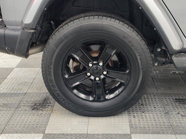 Used 2021 Jeep Wrangler Unlimited Sahara AWD/4WD image 14