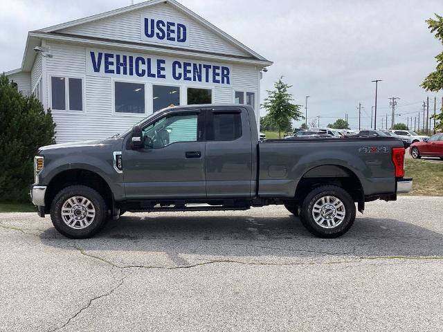 Certified 2019 Ford F250 XLT w/ XLT Value Package AWD/4WD image 3