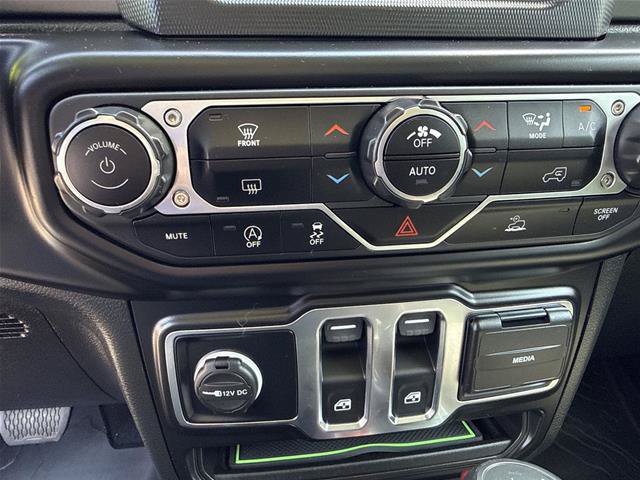 Used 2021 Jeep Wrangler Sport AWD/4WD image 9