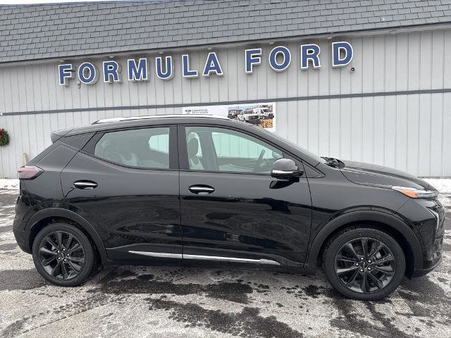 Used 2022 Chevrolet Bolt EUV Premier w/ Launch Edition image 6