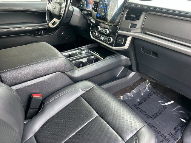 Certified 2022 Ford Expedition XLT RWD image 16