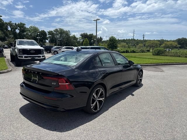 Used 2024 Volvo S60 B5 Plus w/ Climate Package FWD image 7