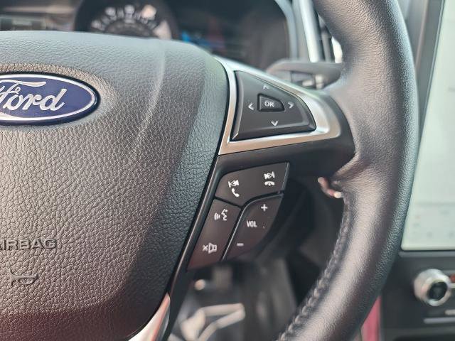 Certified 2022 Ford Edge Titanium image 17