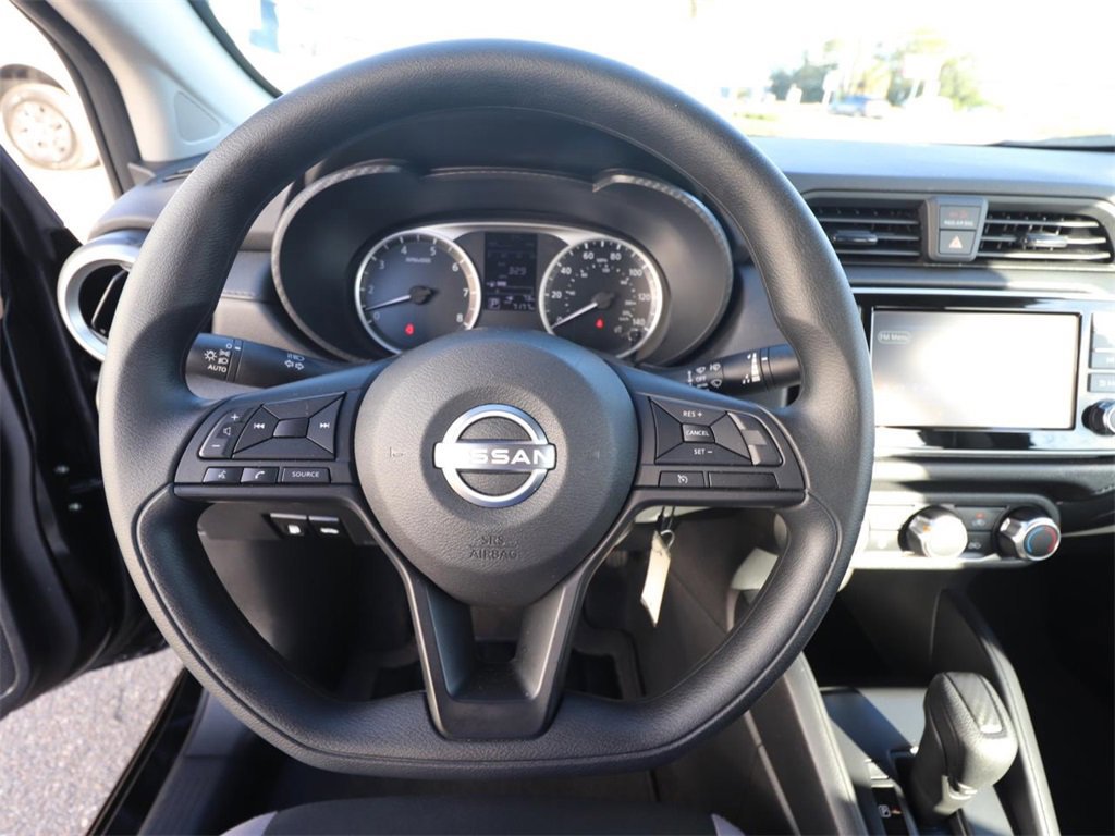 Used 2025 Nissan Versa S w/ Trunk Package image 15