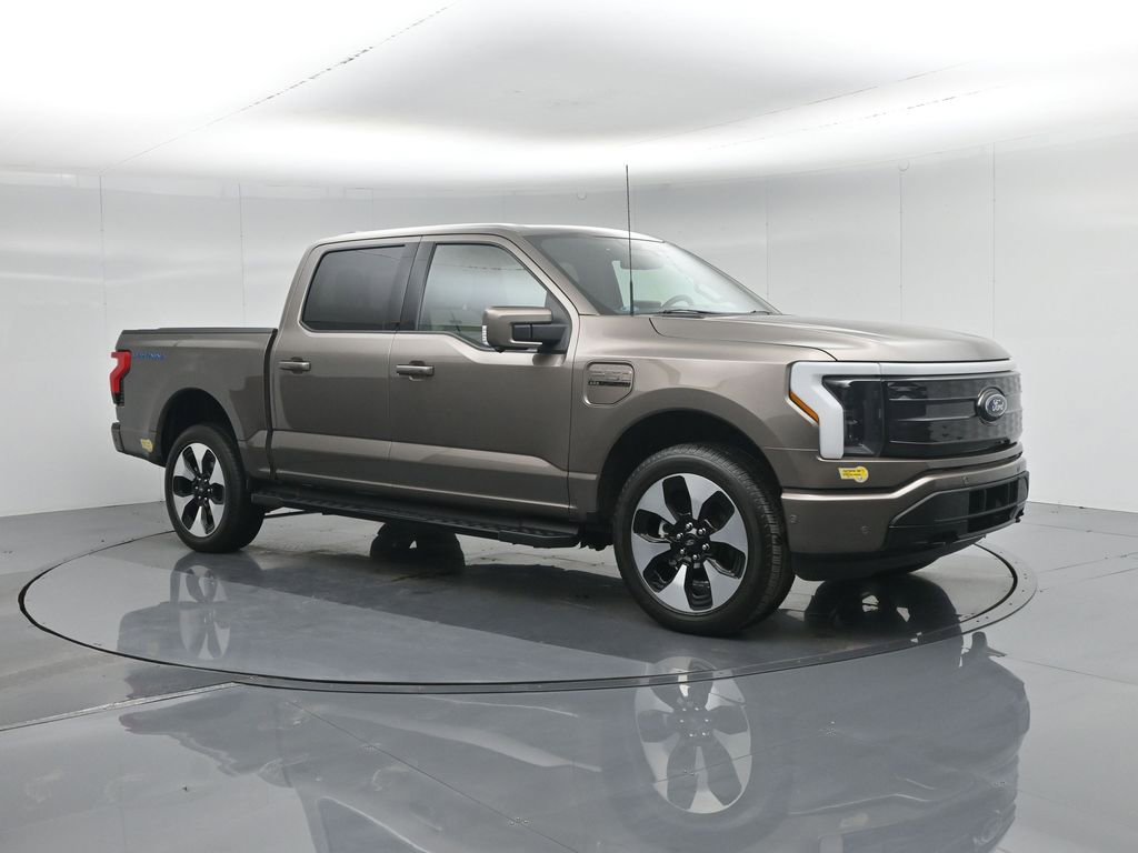 Certified 2022 Ford F150 Lightning Platinum image 28