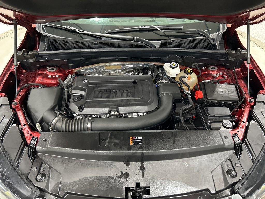 Used 2023 Buick Envision Avenir AWD/4WD image 37