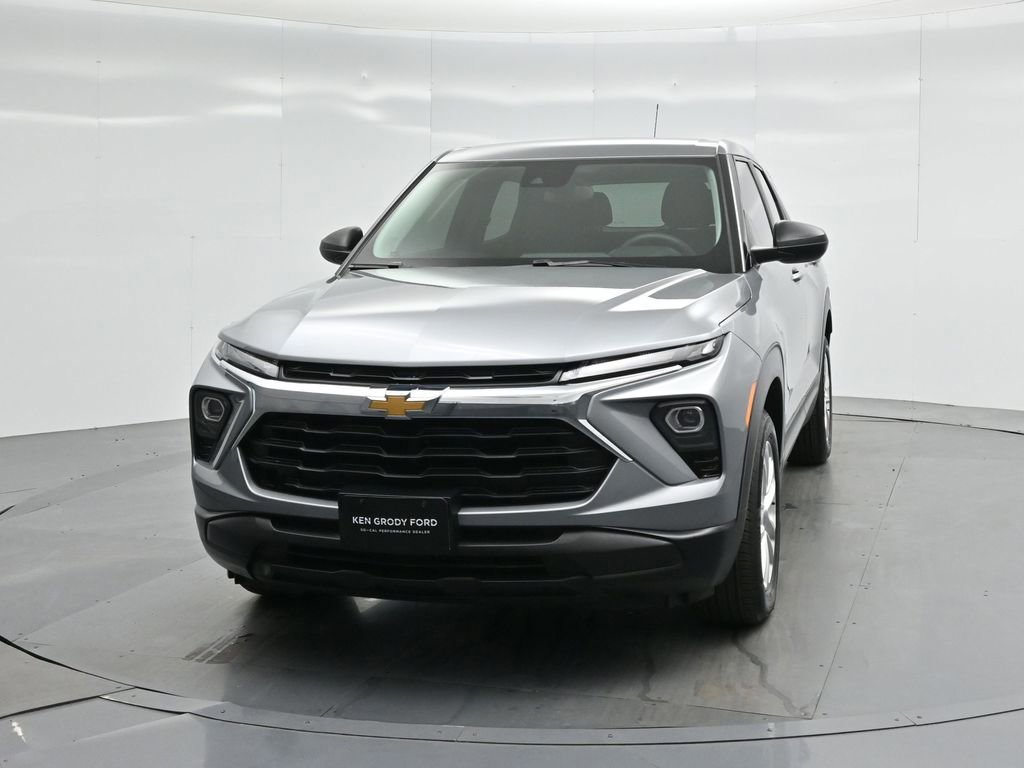 Used 2024 Chevrolet TrailBlazer LS image 27