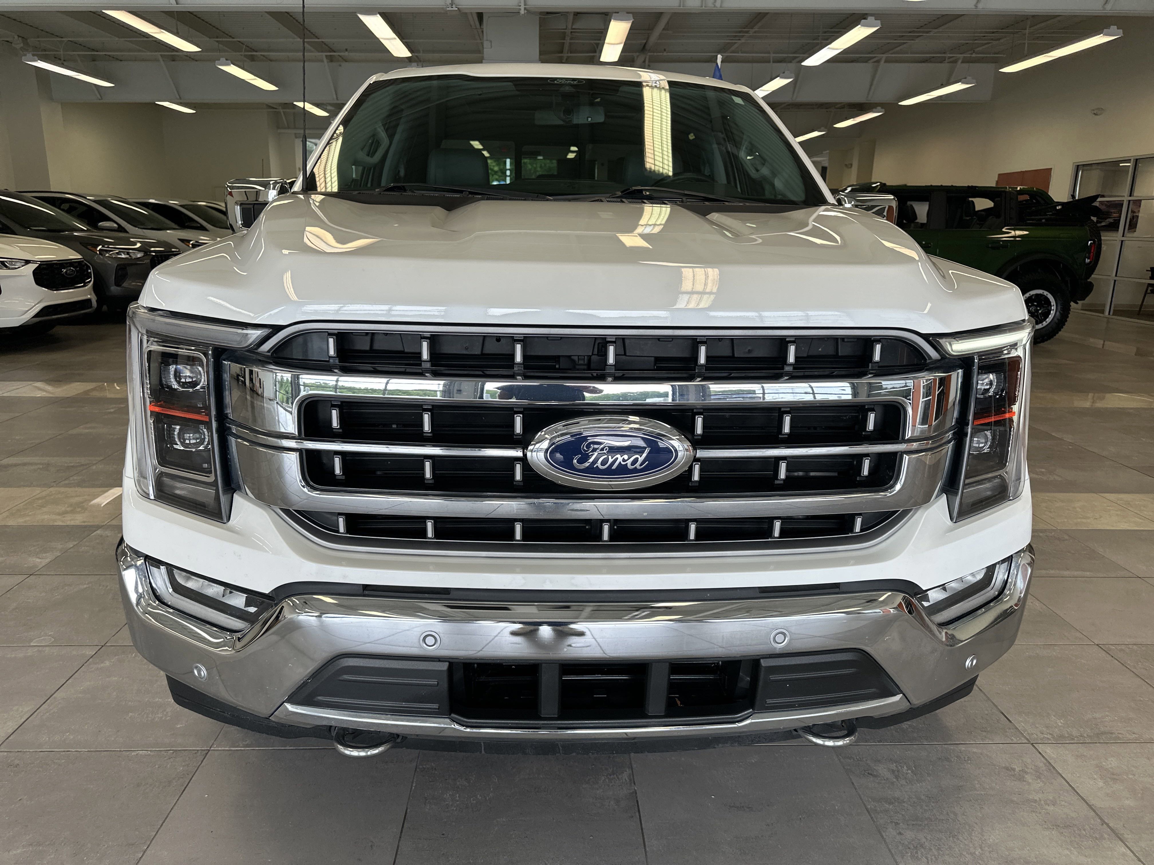 Certified 2022 Ford F150 Lariat w/ Equipment Group 502A High image 9