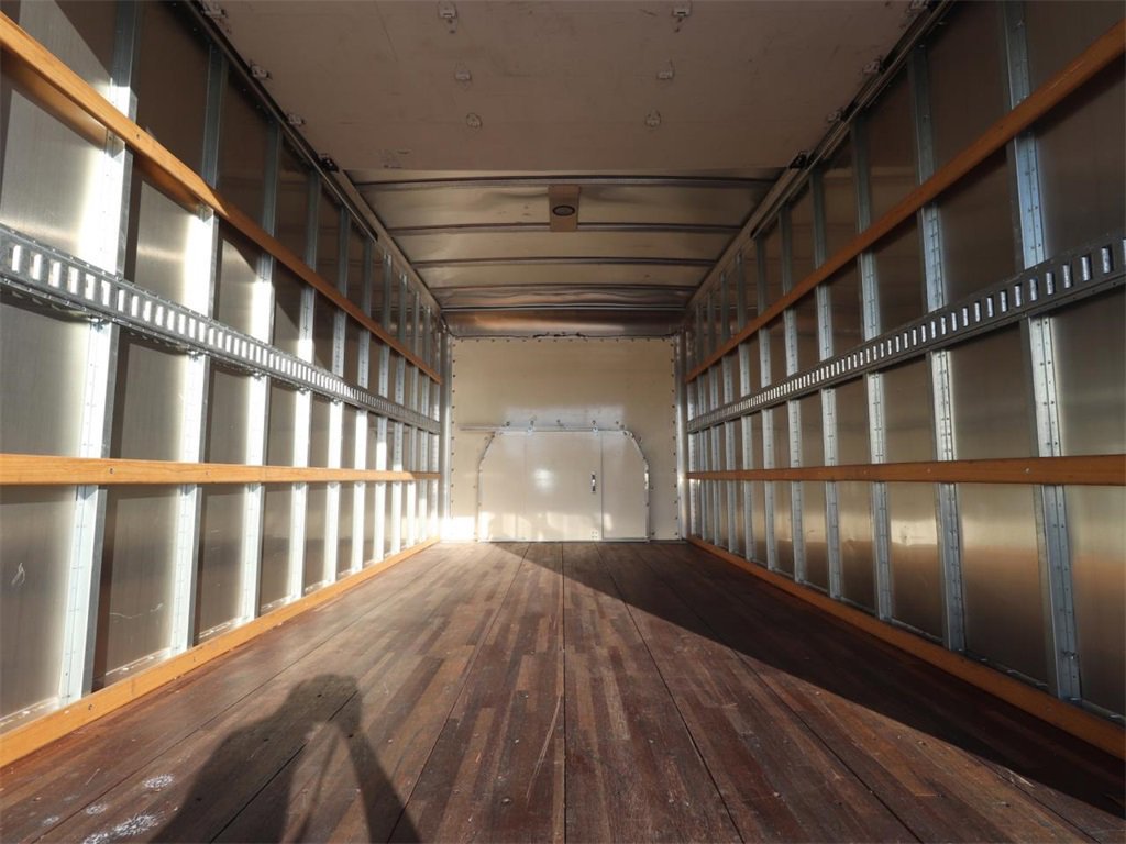 Certified 2023 Ford E-450 and Econoline 450 Super Duty w/ Power Windows & Locks Group image 17