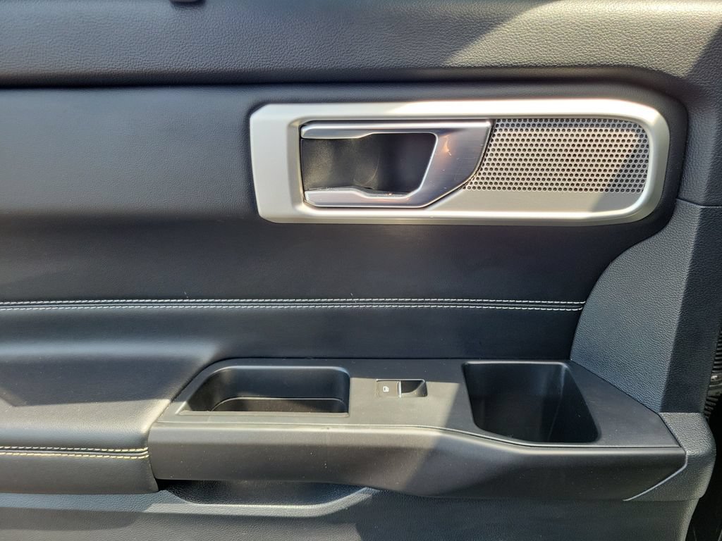 Certified 2020 Ford Explorer ST AWD/4WD image 15