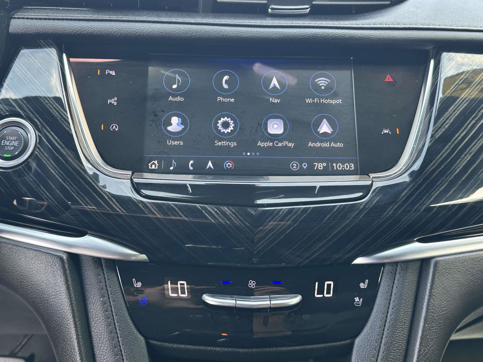 Used 2024 Cadillac XT6 Premium Luxury w/ Technology Package AWD/4WD image 10