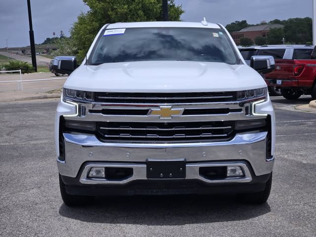 Used 2022 Chevrolet Silverado 1500 LTZ w/ LTZ Premium Package AWD/4WD image 2