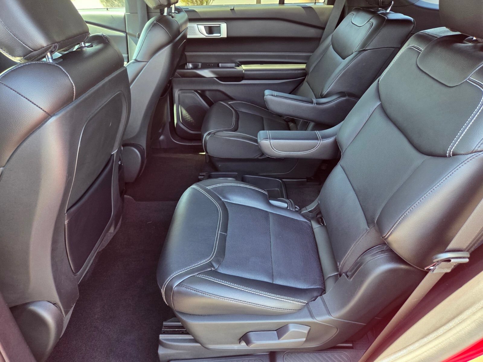 Certified 2020 Ford Explorer ST w/ Premium Technology Package AWD/4WD image 12