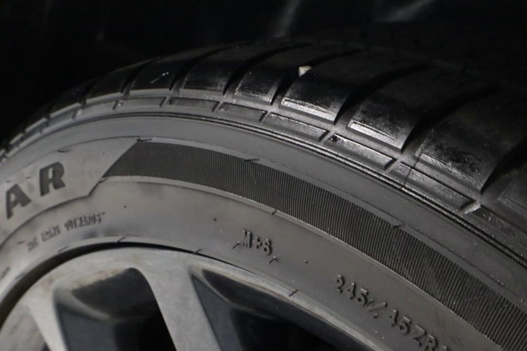 Used 2022 Dodge Challenger R/T w/ Driver Convenience Group image 19