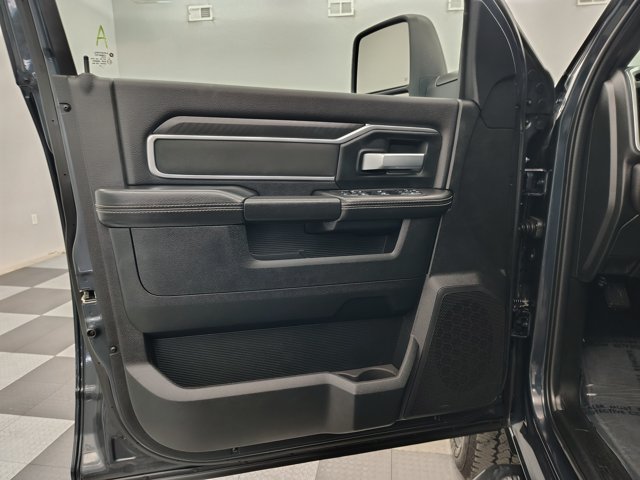 Used 2025 RAM 2500 Big Horn AWD/4WD image 21