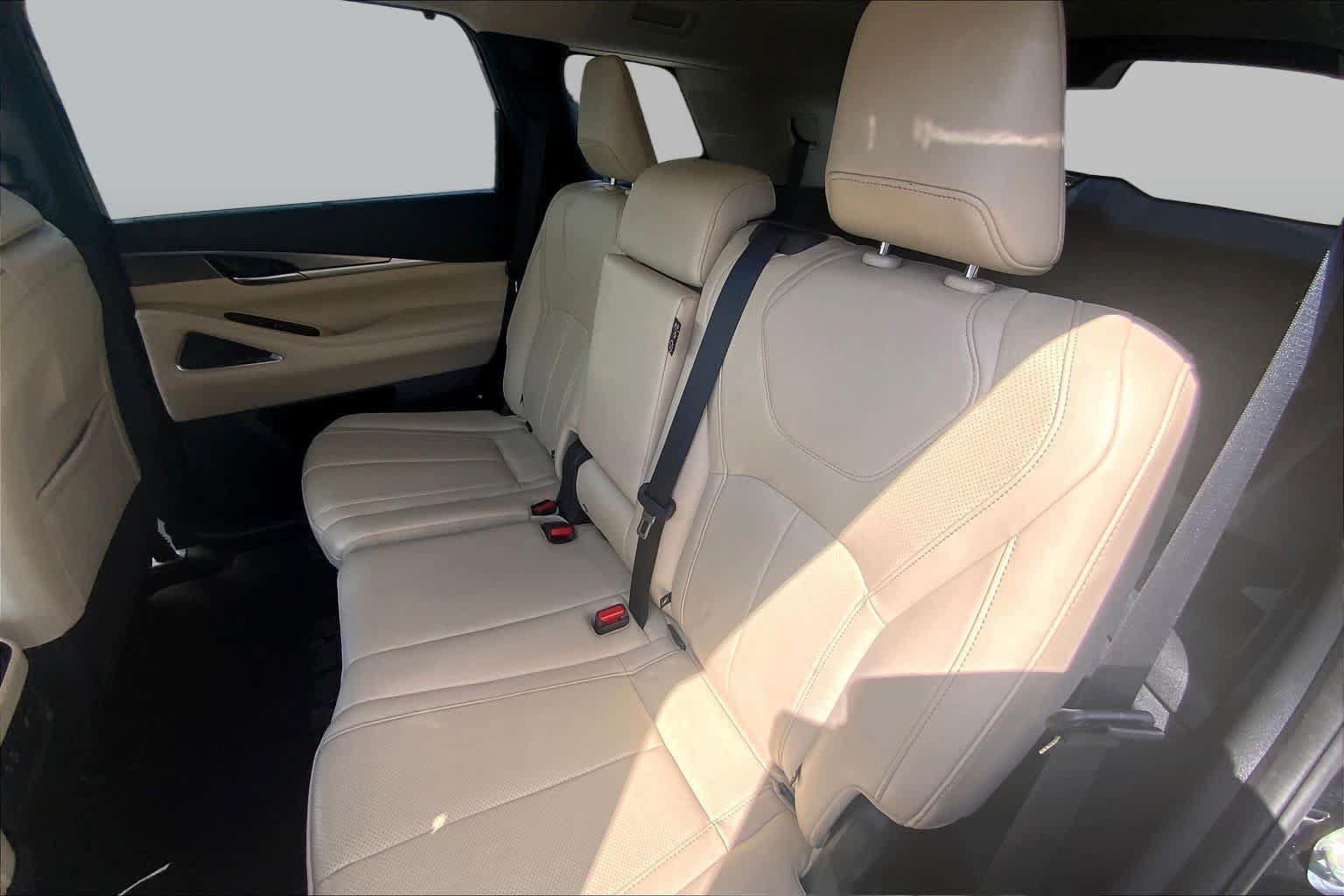 Used 2024 INFINITI QX60 Luxe w/ Vision Package AWD/4WD image 20
