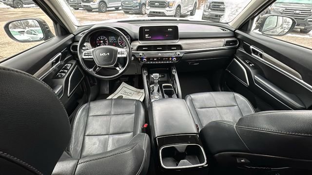 Used 2022 Kia Telluride EX w/ EX Premium Package image 14