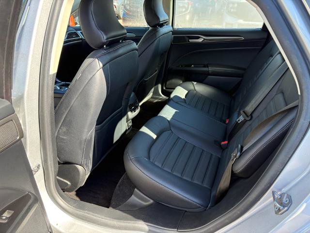 Certified 2018 Ford Fusion SE w/ Equipment Group 602A image 11