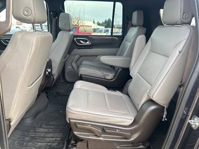 Used 2023 GMC Yukon XL SLT image 9