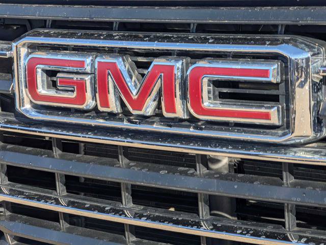 Used 2025 GMC Sierra 3500 SLE w/ SLE Convenience Package AWD/4WD image 11