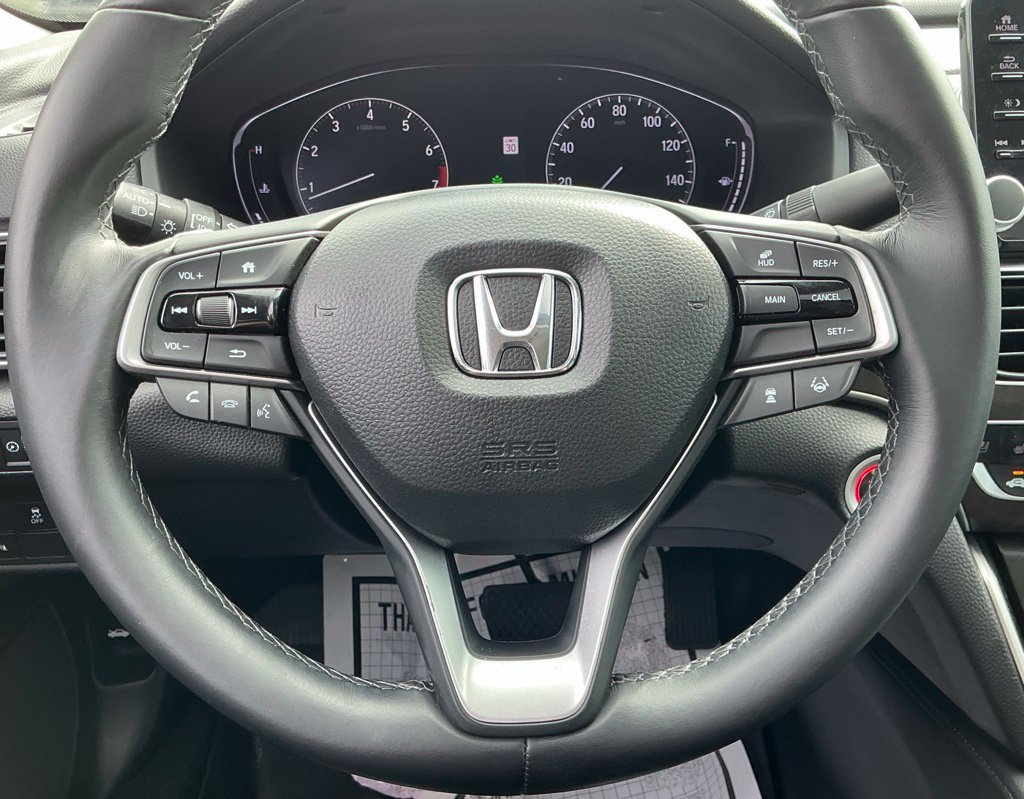 Used 2018 Honda Accord Touring image 34