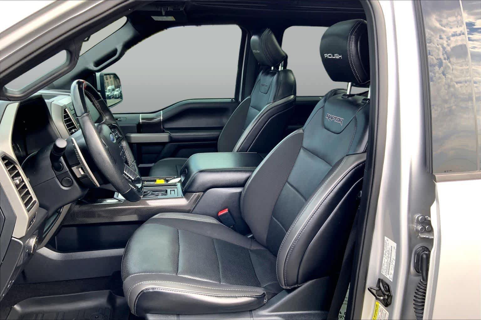 Certified 2019 Ford F150 Raptor w/ Equipment Group 802A Luxury AWD/4WD image 8