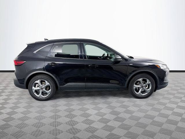 Certified 2025 Ford Escape ST-Line FWD image 8
