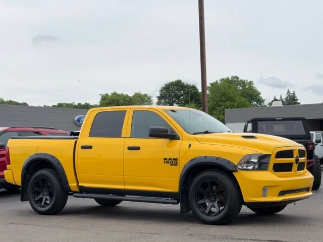 Used 2019 RAM 1500 Express w/ Wheel & Sound Group AWD/4WD image 33
