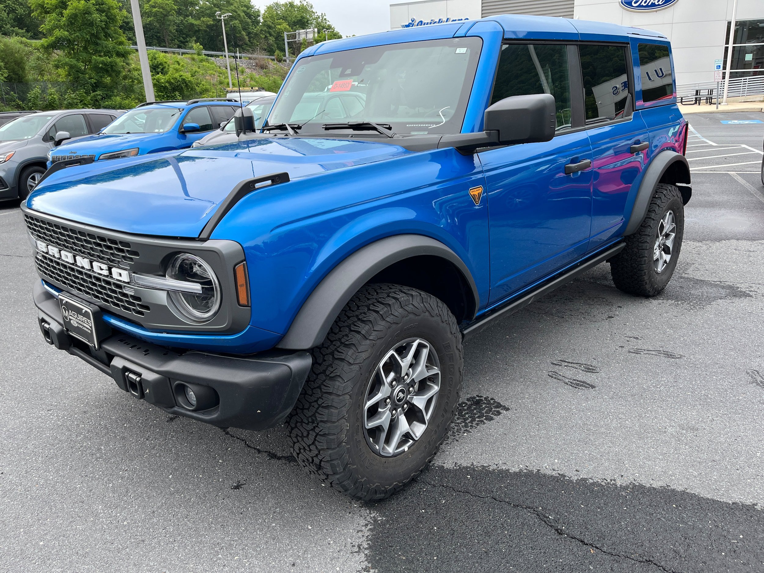Certified 2025 Ford Bronco Badlands AWD/4WD image 25
