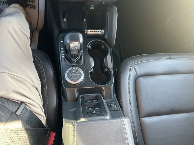 Certified 2025 Ford Bronco Badlands image 16