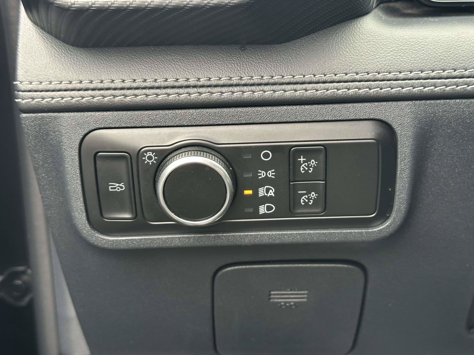 Certified 2024 Ford Mustang Premium RWD image 27
