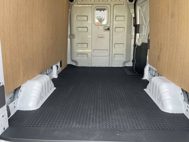 Certified 2026 Ford Transit 250 148 High Roof RWD image 16