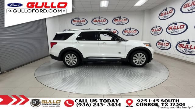 Certified 2021 Ford Explorer King Ranch w/ Premium Technology Package RWD image 9