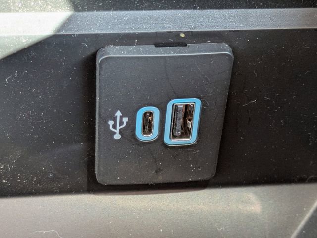 Certified 2026 Ford F250 Lariat w/ Black Appearance Package image 23